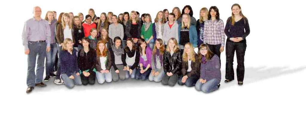 K>MOBIL 37 // KIRCHHOFF Automotive Menschen: Bildung Menschen: Bildung K>MOBIL 37 // KIRCHHOFF Automotive Schulpatenschaften Intensives Netzwerk mit Schulen in Attendorn und Iserlohn