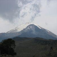 Am heutigen Tag müssen Sie lange sitzen: Die längere, aber dafür umso abwechslungsreichere Fahrt geht vorbei am höchsten Berg Mexikos (Pico de Orizaba) nach Tuxtla.