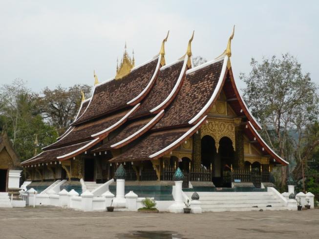 velopment Organization (SNV), welche in Luang Prabang für zwei Jahre im Bereich Tourismusförderung gearbeitet hat: In her two years in Luang Prabang, Gujadhur has seen the city changing.