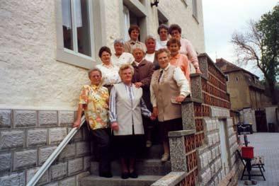 Hallo, liebe Senioren in Egeln Am 1. März 1995 traf sich die Frauengruppe Senioren für Senioren das erste Mal.