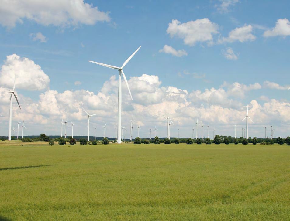Windkraft in Mecklenburg-Vorpommern Klimaschutzziele Mecklenburg-Vorpommern ist mit 71 Einwohner pro Quadratkilometer das am dünnsten besiedelte Bundesland Deutschlands.