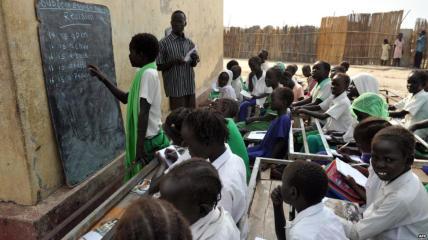 Jungenunterricht im (Süd-) Sudan