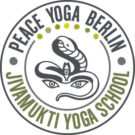 Jivamukti Yoga Fokus des Monats Juni 2017 Pratyahara Worauf wir unsere Energien lenken Yama-niyama-āsana-prāṇāyāma-pratyāhāra-dhāraṇādhyāna-samādhayo ṣṭāvaṅgāni Einschränkung, Beschränkung, Sitz,