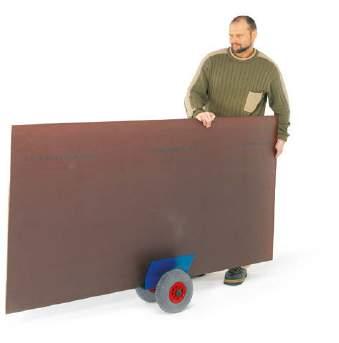 Produktinfo Plattenkarren für Quer-Transport: Auf die beiden waagerechten Anlehnen sind filzbeklebte Holzstreifen montiert, die es ermöglichen, Material mit empfindlichen Oberflächen, wie z. B.