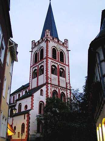 Jhd. Mai Juli 1994 : Markusplatz 1 in Bamberg Restaurierung einer Sgraffitofassade (Putzfestigungen, Ergänzungen und Retuschen)