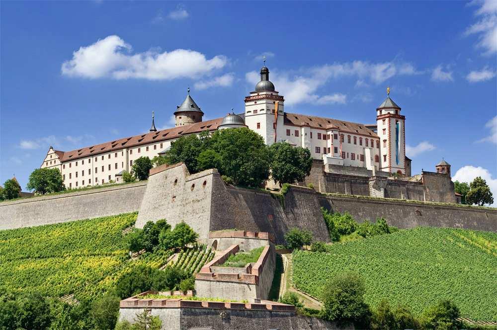 Festung Marienberg in Würzburg Befunduntersuchung im Treppenhaus und einiger angrenzender Räumlichkeiten