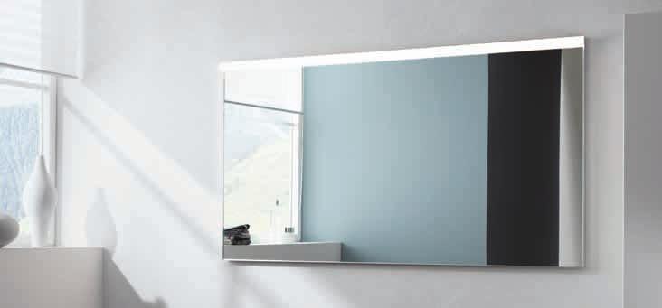 Grâce à son design minimaliste et intemporel, la série de miroirs frame 25 à cadre en aluminium anodisé brillant et éléments d éclairage en applique se décline en une multitude de