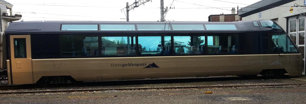 GoldenPass-Linie Ausstattung mit Speisewagen mit evtl.