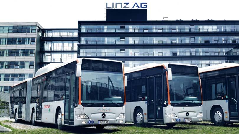 46 ENTWICKLUNG DES VERKEHRS IN LINZ 88 umweltfreundlich angetriebene Erdgasbusse sind in der Landeshauptstadt unterwegs.