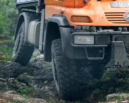 Alles, was mit Allrad-Lkw oder Kommunal-Traktor nicht zu machen ist der Unimog hat s drauf.