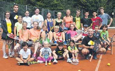 Seite 12 Nichtamtlicher Teil Donnerstag, den 3. August 2017 M h hm. F Insektenschutz vom Fachbetrieb Samstag 9.00 bis 14.00 Uhr Zornheim Tennis gespielt und nebenbei gekocht! nistans.