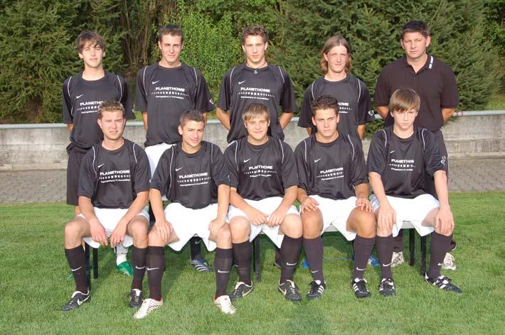 FSV-Neuzugänge Saison 2007/2008 Stehend von links: Alexander Block, Steffen Mösch, Steffen Fleig, Michael Trensel, Markus Eichhorn (Trainer)