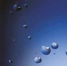 Kalk- und Schmutzpartikel fließen mit dem Wasser ab.