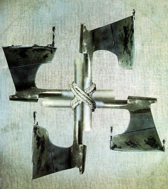 54 Abbildung 9: John Heartfield (1891 1968); politische Fotomontage.