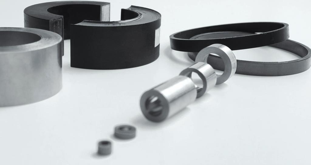 Bandkerne sind aus dünnen weichmagnetischen Bändern oder Folien gewickelte Kerne. Übliche Kerntypen sind Ring- oder Ovalbandkerne sowie Schnittbandkerne.