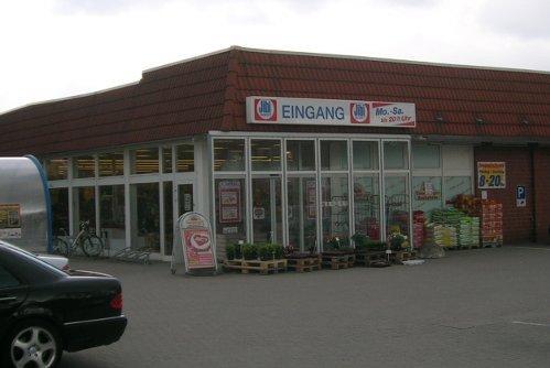 Sonstiges Stadtgebiet von Hemmingen Im sonstigen Hemminger Stadtgebiet finden sich primär kleinere Einzelhändler wie Bäcker und Metzger sowie ein Hofladen und ein Tante-Emma-Laden. Abb.