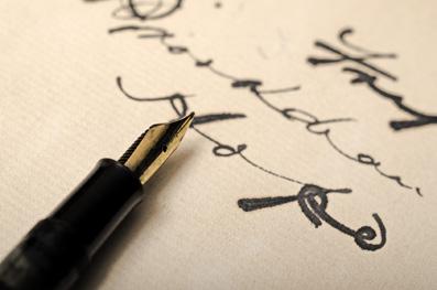 Kunst und Handwerk Kalligrafie - für Einsteiger und Fortgeschrittene Schön schreiben kann jeder und jede. Wussten Sie eigentlich, dass die englische Übersetzung für Schriftzeichen "Character" heißt?