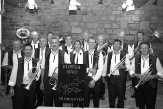 Ausgabe 13, November 2006 33 Musikverein Oberstenfeld Nachlese zum 41 zigsten Stiftskellerfest des Musikvereins Oberstenfeld. Am letzten Sonntag konnte der Musikverein Oberstenfeld viele Gäste zum 41.