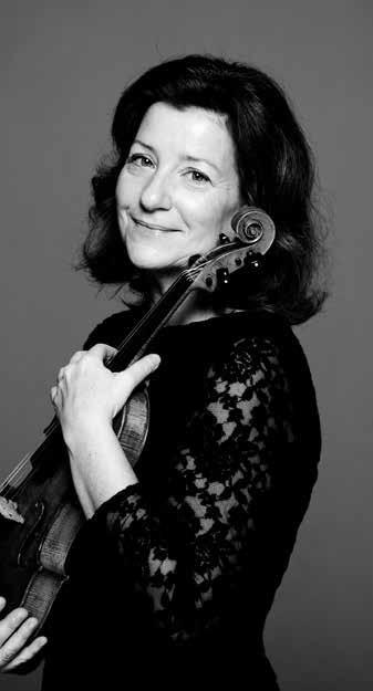 Heike Janicke Violine ist seit 1995 1.Konzertmeisterin der Dresdner Philharmonie. Sie studierte in ihrer Heimatstadt Dresden bei Prof. Heinz Rudolf und Prof. Gustav Schmahl.