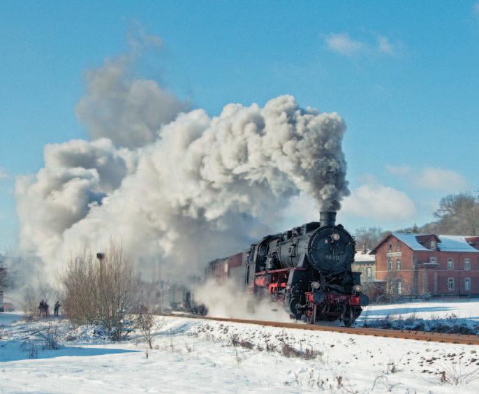 Drehscheibe Bahnwelt Aktuell Am Valentinstag meinte es der Wettergott gut mit Fotografen und Ausflüglern, denn als sich an diesem Tag gleich vier dampfbespannte Sonderzüge anschickten, die Höhen des