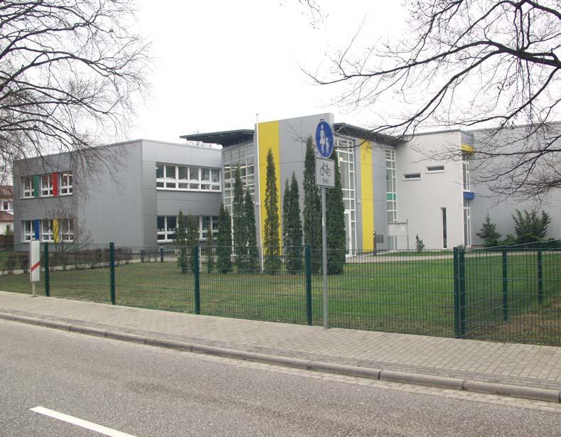 Schulname: Grundschule Leuthen Anschrift: 03116 Drebkau, Leuthener Hauptstraße 2 Schulnummer: