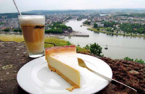 Koblenz für Genießer 87 Koblenz für Genießer Mehr als 200 Gaststätten und Cafés stehen dem Reisenden in Koblenz zur Verfügung.