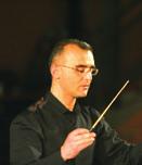 Als professioneller Musiker spielte er 15 Jahre lang Tuba und Euphonium in Sinfonischen Blasorchestern, Sinfonieorchestern und der Brassgruppe Quintus.