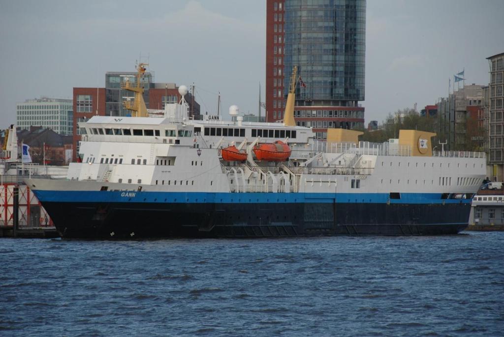 Schnappschüsse Überraschend traf mit der GANN ex NARVIK das derzeitige Schulschiff der Rogaland Sjøaspirantskole am 13.04. in Hamburg ein.