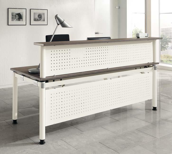 The system SYSTO TEC integrates solutions for administrative work with discretion level. In combination with modesty panels and a 3rd level SYSTO TEC becomes a counter.