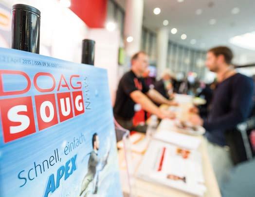 Sie informieren ihn über die anstehenden Projekte der DOAG und laden ihn offiziell nach Nürnberg zur DOAG 2016 Konferenz + Ausstellung ein, wo die DOAG am Vortag das International Oracle Usergroup