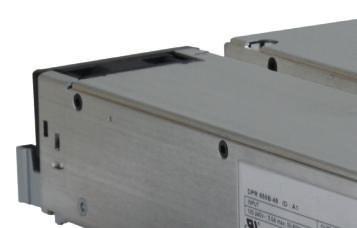 Stromversorgungen 850 GR 850 Gleichrichter 48 VDC / 850 W Links: Rückseite Rechts: Front Beschreibung Eigenschaften Der GR 850 ist ein einphasiger, «hot-pluggable», lüftergekühlter Gleichrichter.