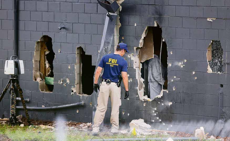 FRANKFURTER ALLGEMEINE ZEITUNG Politik DIENSTAG, 14. JUNI 2016 NR. 136 SEITE 3 Prahlen mit der Terrorgruppe des Tages Das FBI kannte den Attentäter von Orlando seit Jahren.