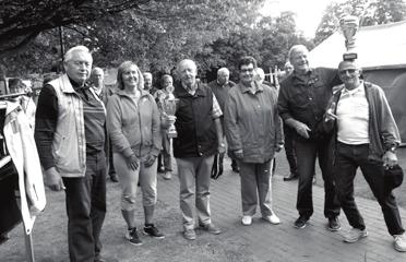 Samtgemeindebürgermeister Matthias Lühn und der Seniorenbeauftragte Ludwig Prekel konnten 85 Senioren aus der Samtgemeinde Lengerich begrüßen, die einen gemütlichen Nachmittag im Bürgerpark