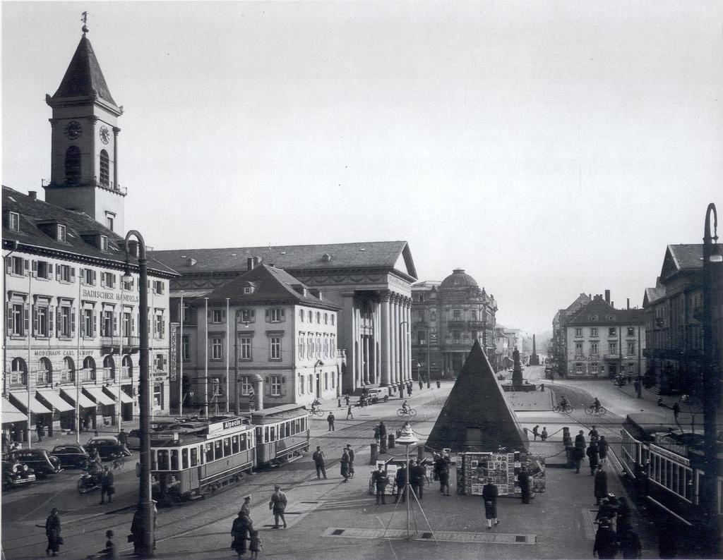 Karlsruhe Markplatz, 1936 Quelle: