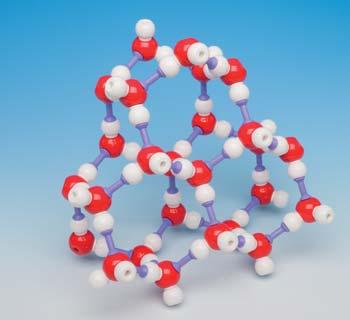 Siliciumatomen grau, 40 x Sauerstoff rot und 76 kurzen, nicht sichbaren Verbindungen