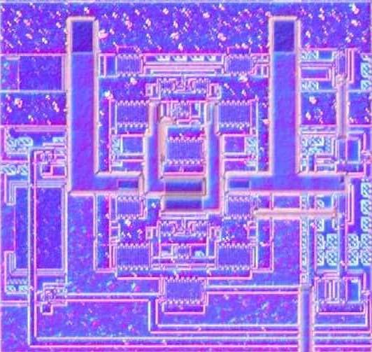 Chip size: 300 µm x 700 µm Active