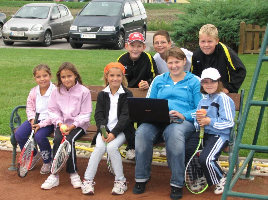 Die junge Tenniselite aus der Umgebung zeigte großartige Leistungen. Von den ehrgeizigen Nachwuchsspielern können auch die Großen teilweise noch etwas lernen.