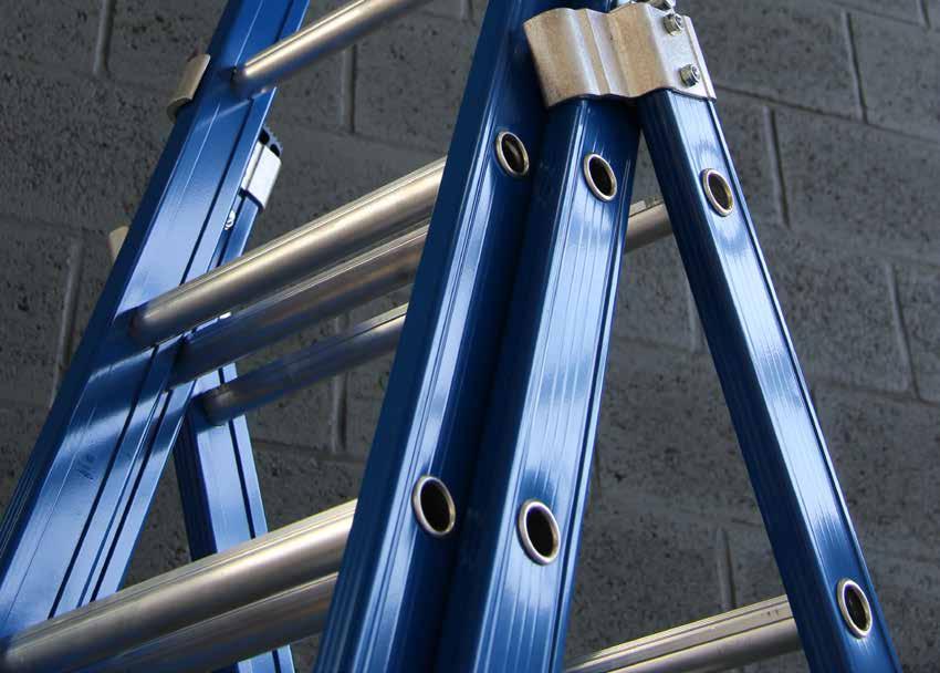 Unter dem Markennamen ASC ACCESS ist eine umfassende Auswahl von Kletter- und Steigmaterialien, Aluminiumgerüsten, Leitern und Treppen, u. v. m.
