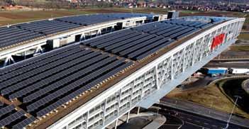 Bosch-Solarkraftwerk Stuttgart, Deutschland Anlagentyp Aufdachanlage Jahr der Fertigstellung 2009 Gesamtfläche (in m 2 ) 7000 Modulanzahl (in Stck.