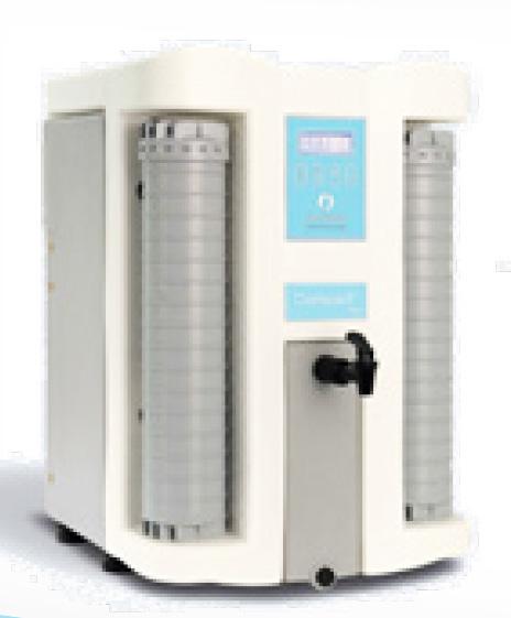 UMKEHROSMOSEANLAGEN / DI Ultra Clear Compact RO 15 Die Ultra Clear Compact Systeme produzieren Wasser des Typs II oder Typ III mit Umkehrosmose und Entionisierung.