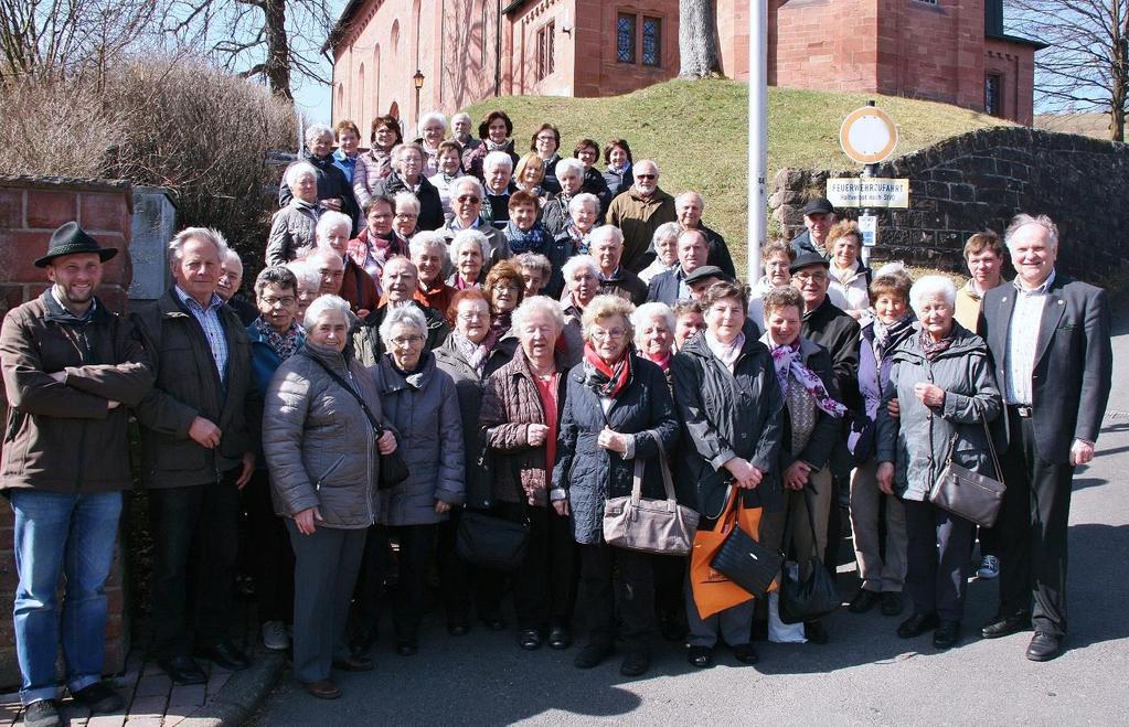Pfarrei besucht Prof. Dr. Rudolf Hasenstab Die Pfarrei Eitensheim besuchte im Rahmen eines Pfarrausfluges Prof. Dr. Rudolf Hasenstab und seine Haushälterin Fr.