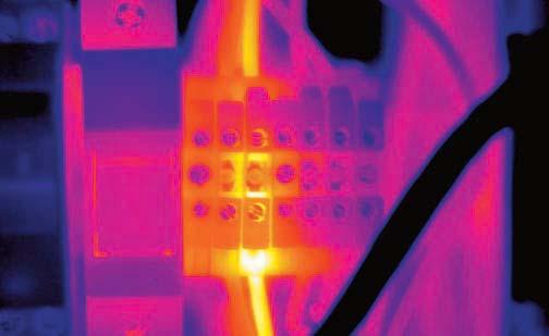 Im Bereich Forschung und Entwicklung finden Testo Wärmebild kameras auch bei der Untersuchung von mikroelektronischen Bauteilen ihren Einsatz. 1.