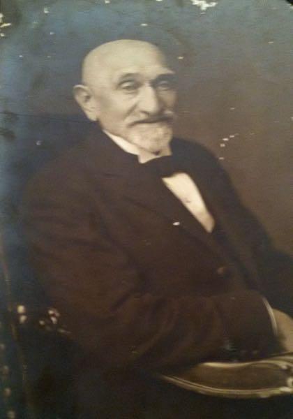 Biografie FÖRDERVEREIN EISLEBER SYNAGOGE E.V. Gabriel Rosenthal Gabriel Rosenthal (1855-1919) war der Begründer der Eisleber Rosenthal- Familie.