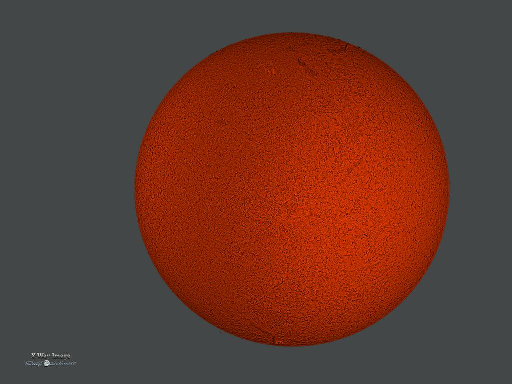 SONNENBEOBACHTUNG Um Protuberanzen und auch die Oberfläche zu zeigen Bedarfs es Bildbearbeitung Die Sonne wird mit Planeten -kameras gefilmt. Üblicherweise in Schwarz/ Weiß Die Filme mit ca.