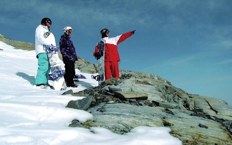 PRIVATKURS / PRIVATE LESSONS SPEZIALANGEBOTE / SPECIAL OFFERS 13 HOL DIR DEINEN EIGENEN COACH Schnellste Lernfortschritte und individuelle Tipps von unseren Ski- und Snowboardprofis: Genau das macht