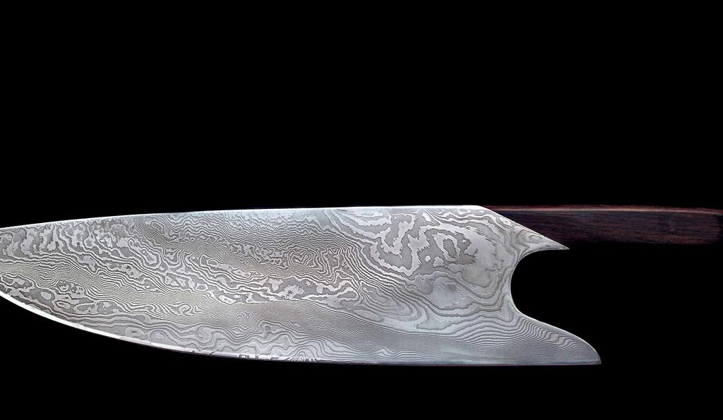 THE KNIFE. von GÜDE Die (Wieder-)Entdeckung des Schneidens THE KNIFE. Schon auf den ersten Blick wird klar, dass THE KNIFE. relativ wenig mit einem herkömmlichen Kochmesser zu tun hat.