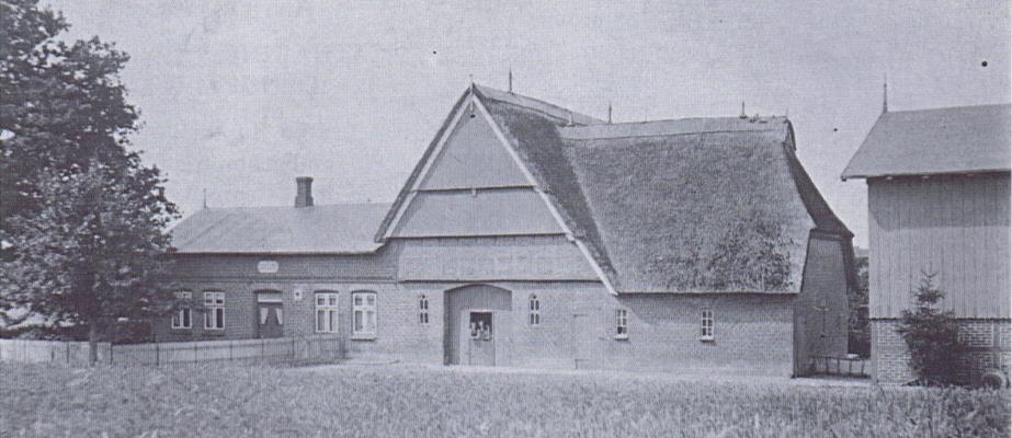 Das Hofgebäude um 1930