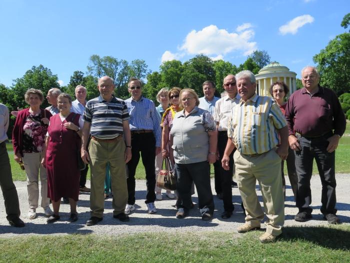 Senioren unterwegs: diesmal im Burgenland Am 25. Juni besuchten die NÖ`s Senioren, Ortsgruppe Hainfeld, das Burgenland.