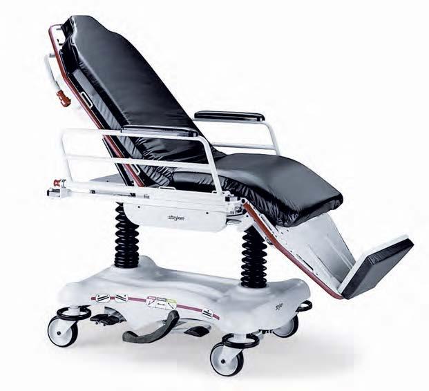 338 STRYKER Stretcher Chair Stühle Modell 5050 und 5051 Laufrollen, 15 cm 61 cm breitere Patientenliegefläche höhenverstellbare Fussstütze Rückenlehnemit zwei Pneumatikzylindern zweifache Hydraulik
