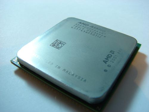 Versionen enthalten MMX-Befehlssatz zur Beschleunigung von Multimedianwendungen (SIMD - single instruction multiple data) 1995 P6 Prozessoren, Athlon Einführung